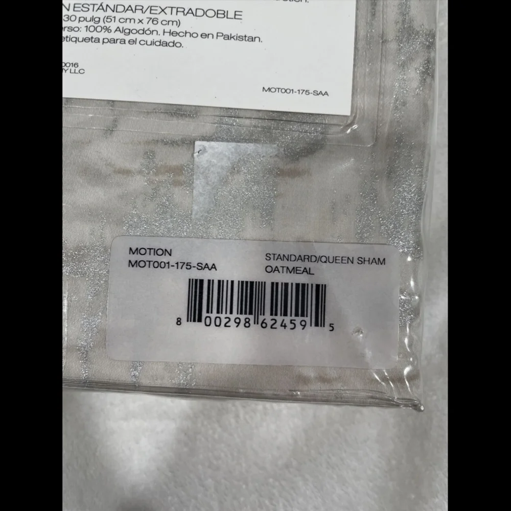 NIB $40 DKNY [ 1 ] Motion Standard / Queen Pillow Sham‎